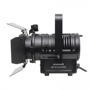 eLumen 8 MP 15 LED Fresnel DTW – Dim to Warm - reflektor teatralny