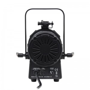 eLumen 8 MP 15 LED Fresnel DTW – Dim to Warm - reflektor teatralny