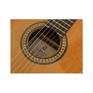Admira A4 - gitara klasyczna