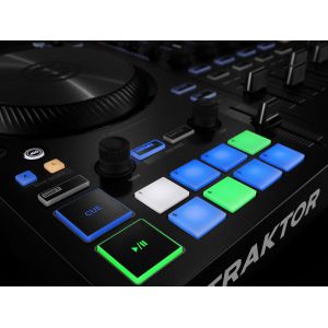 NATIVE INSTRUMENTS TRAKTOR KONTROL S3 - kontroler