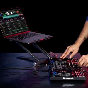 Numark Mixtrack Platinum FX - kontroler DJ