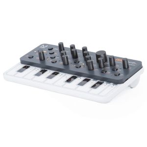 Modal SKULPT synth SE - 4-głosowy wirtualny syntezator analogowy