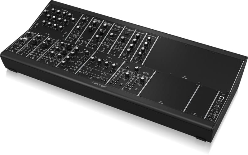 Behringer SYSTEM 15 - zestaw syntezatora modularnego 