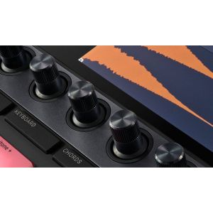 Native Instruments Maschine+ stacja robocza + klawiatura M32 GRATIS