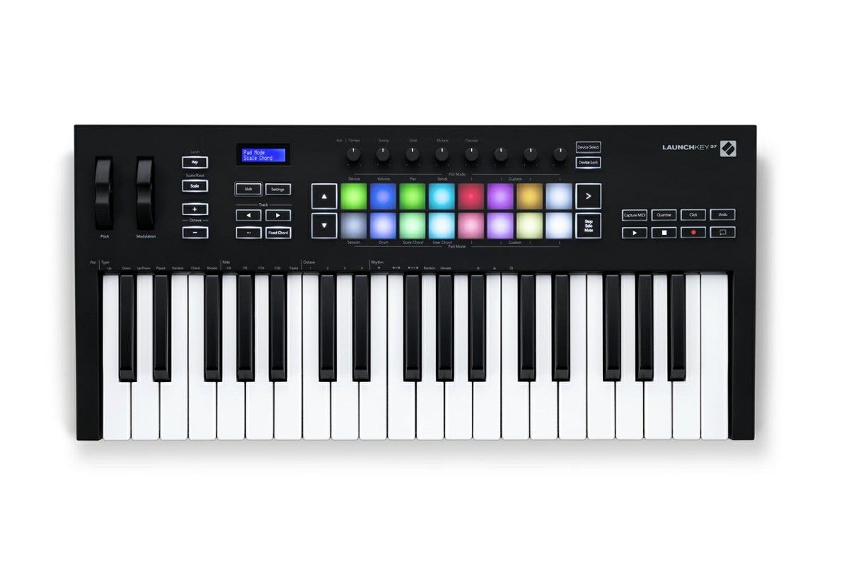 NOVATION Launchkey 37 mk3 NOVATION Launchkey 37 mk3 - klawiaturą sterującą MIDI USB