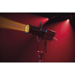 Showtec Performer Profile 700 Q6 - Reflektor Profilowy