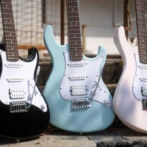 Cort G200 SKB - gitara elektryczna