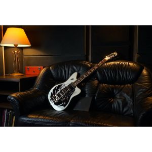 Duesenberg Alliance Series James Bond 007 - gitara elektryczna