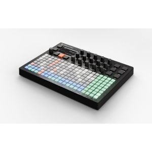 Polyend Play - mobilny groovebox