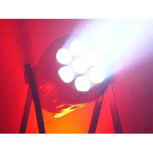 EUROLITE AKKU IP PAR 7 QCL CRMX MK2 - Wodoodporny Reflektor