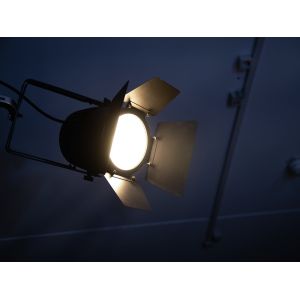EUROLITE LED Theatre COB 200 WW/CW - Reflektor Teatralny