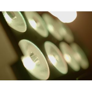 EUROLITE Multiflood IP 8x10W RGBW Wash CRMX - Naświetlacz LED