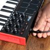 AKAI MPK MINI 3 – Mini klawiatura sterująca