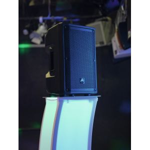 OMNITRONIC XKB-208A - Kolumna aktywna szerokopasmowa (LF 70W, HF 35W) - Bluetooth