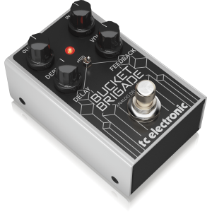 TC Electronic BUCKET BRIGADE ANALOG DELAY – vintage delay z analogowym układem typu bucket-brigade