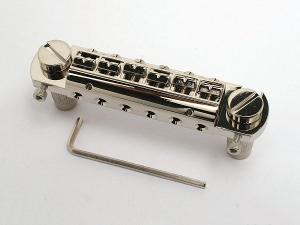Duesenberg HW01N - mostek do gitary elektrycznej
