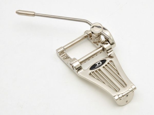 Duesenberg TDRLN - tremolo do gitary elektrycznej