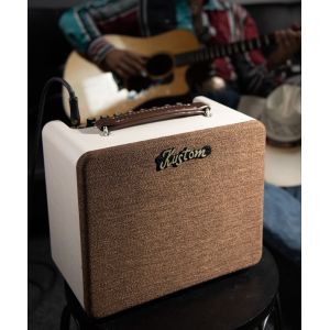 Kustom Madero 40 - combo akustyczne