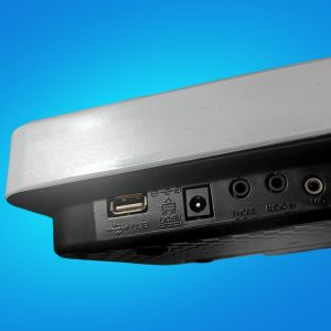 MQ 008UF KEYBOARD elektroniczny edukacyjny przenośny biały