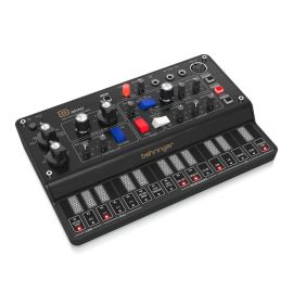 Behringer D Mini - analogowy syntezator desktopowy