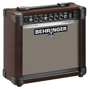 Behringer ULTRACOUSTIC AT108 - wzmacniacz akustyczny