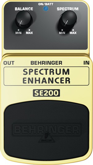 Behringer SPECTRUM ENHANCER SE200 - efekt basowy Behringer SPECTRUM ENHANCER SE200 - efekt basowy