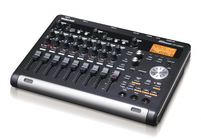 Tascam DP-03SD - rejestrator dźwięku SD/SDHC