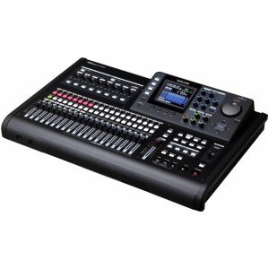 Tascam DP-32SD - mobilna konsoleta cyfrowa