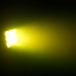 Cameo FLAT PRO FLOOD 600 IP65 - Płaska lampa PAR do użytku zewnętrznego z 9 x 12 W RGBWA + UV LED 6 w 1  