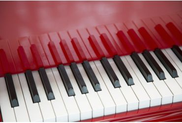 Czy warto zainwestować w pianino hybrydowe?